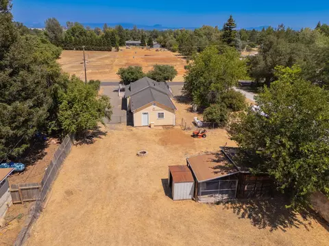View/Area - 6594 Clear View Dr, Anderson, CA 96007 photo 1 of 10