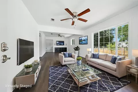 Living - 6594 Clear View Dr, Anderson, CA 96007 photo 3 of 5