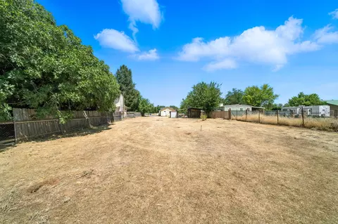 Exterior - 6594 Clear View Dr, Anderson, CA 96007 photo 14 of 14