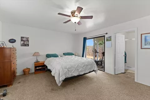 Bedroom - 3118 Seminole Dr, Redding, CA 96001 photo 2 of 5