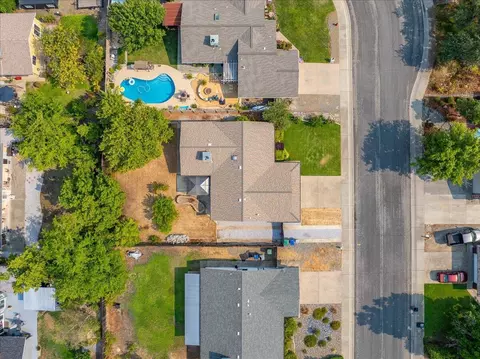 View/Area - 3118 Seminole Dr, Redding, CA 96001 photo 1 of 4