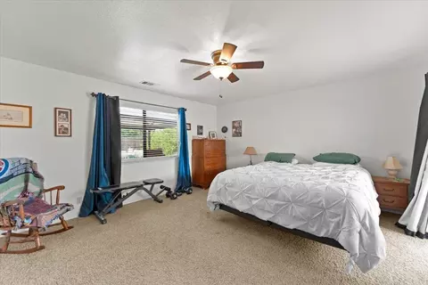 Bedroom - 3118 Seminole Dr, Redding, CA 96001 photo 1 of 5