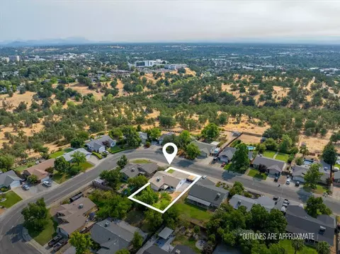 View/Area - 3118 Seminole Dr, Redding, CA 96001 photo 2 of 4