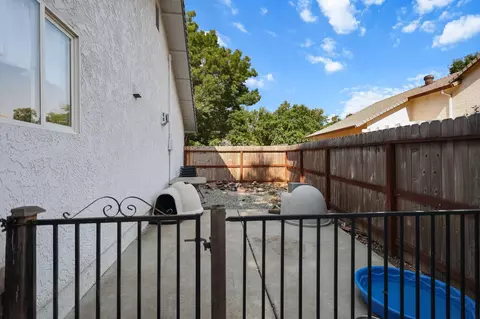 6813 Hemlock St, Redding, CA 96001 photo 32