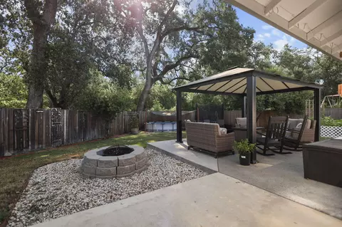 6813 Hemlock St, Redding, CA 96001 photo 28