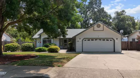 6813 Hemlock St, Redding, CA 96001