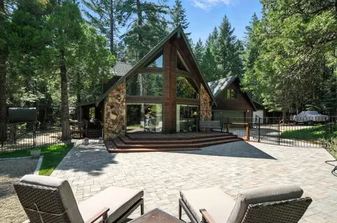 8102 Richards Ln, Shingletown, CA 96088