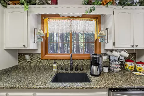 8226 Circle K Dr, Shingletown, CA 96088 photo 8