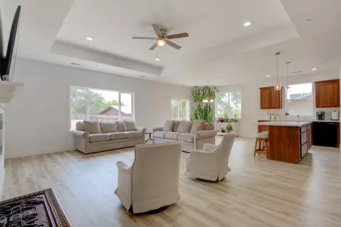 2531 Rainbow Ln, Redding, CA 96002 photo 5