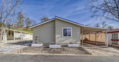4710 Maple Trl, Redding, CA 96003
