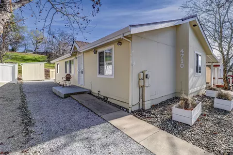 4710 Maple Trl, Redding, CA 96003 photo 2