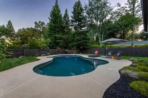 4826 St Charles Dr, Redding, CA 96002 photo 42