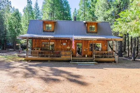 35389 Shenandoah Dr, Shingletown, CA 96088