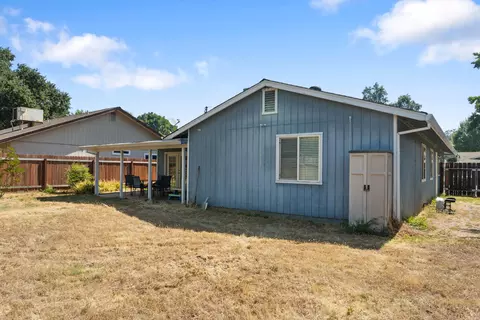 Exterior - 6965 Marvin Trl, Redding, CA 96001 photo 3 of 4
