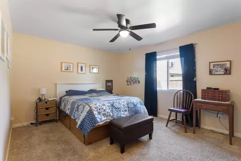 Bedroom - 6965 Marvin Trl, Redding, CA 96001 photo 2 of 2