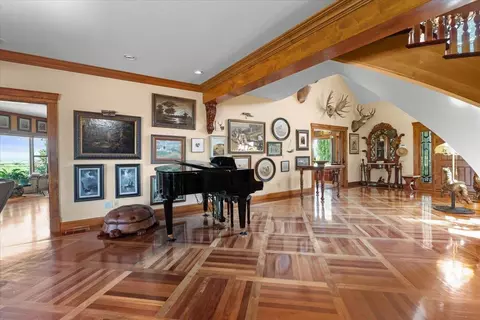 Entry Way - 42500 Mcarthur Rd, Fall River Mills, CA 96028 photo 5 of 15