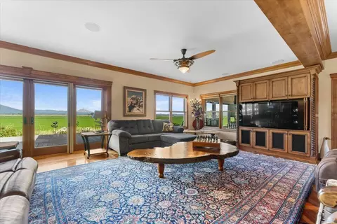 Living - 42500 Mcarthur Rd, Fall River Mills, CA 96028 photo 5 of 9