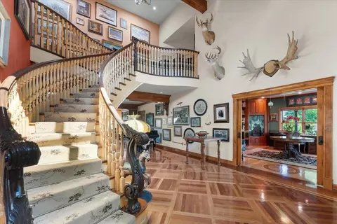 Entry Way - 42500 Mcarthur Rd, Fall River Mills, CA 96028 photo 3 of 15