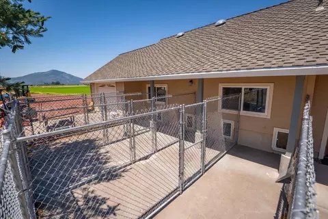 Exterior - 42500 Mcarthur Rd, Fall River Mills, CA 96028 photo 34 of 40