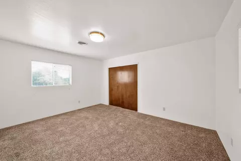 Bedroom - 8921 Redbank Rd, Redding, CA 96001 photo 1 of 4