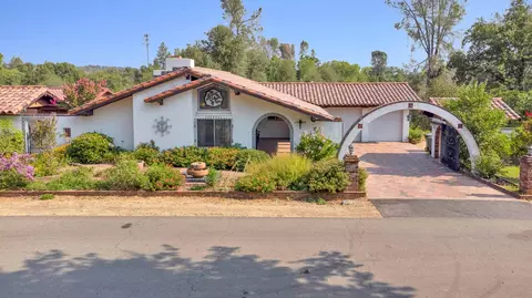Exterior - 8921 Redbank Rd, Redding, CA 96001 photo 2 of 34