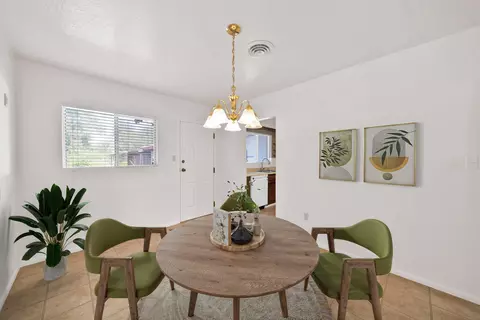 Dining - 8921 Redbank Rd, Redding, CA 96001 photo 1 of 4