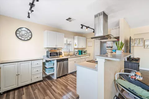 Kitchen - 2164 Oxford Rd, Redding, CA 96002 photo 1 of 4