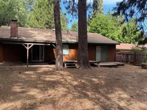 Exterior - 20227 Sugar Pine St, Burney, CA 96013 photo 6 of 9
