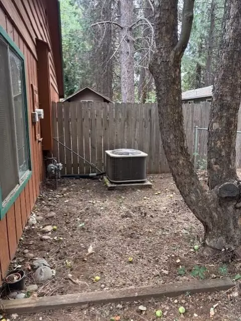 Exterior - 20227 Sugar Pine St, Burney, CA 96013 photo 4 of 9
