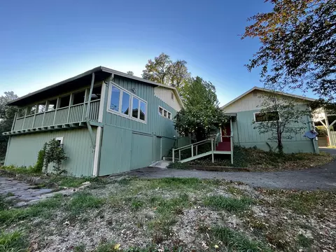 29813 Ca-299, Round Mountain, CA 96084