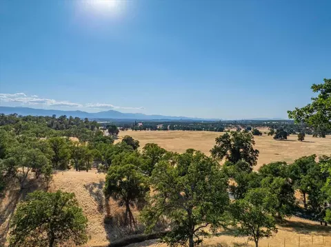View/Area - 15775 Red Bank Rd, Red Bluff, CA 96080 photo 4 of 7