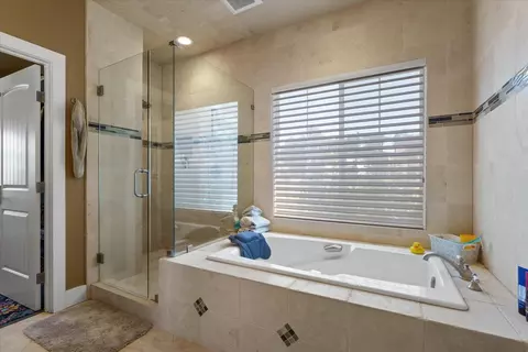 Bath - 15775 Red Bank Rd, Red Bluff, CA 96080 photo 3 of 9