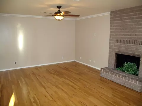 Living - 5714 Cascade Dr, Redding, CA 96003 photo 2 of 3