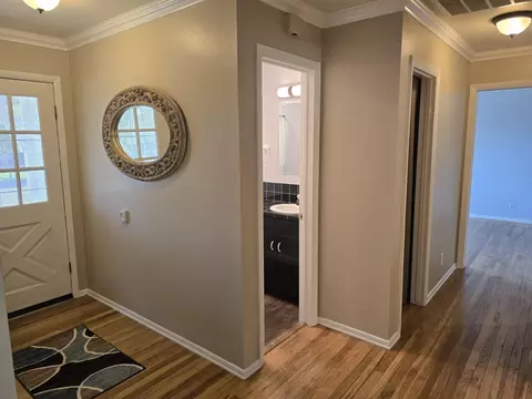 Entry Way - 5714 Cascade Dr, Redding, CA 96003 photo 2 of 3