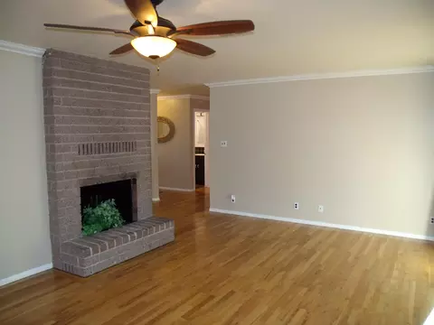 Living - 5714 Cascade Dr, Redding, CA 96003 photo 3 of 3