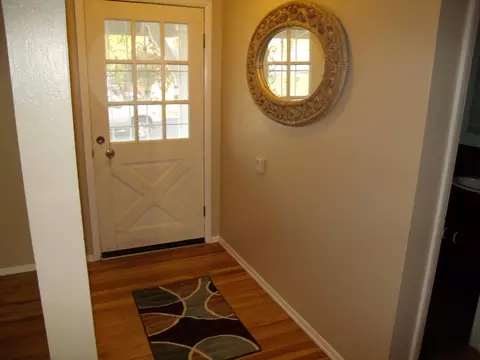 Entry Way - 5714 Cascade Dr, Redding, CA 96003 photo 1 of 3