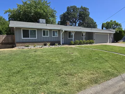 Exterior - 5714 Cascade Dr, Redding, CA 96003 photo 2 of 7