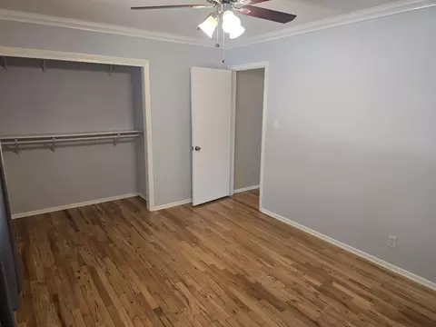 Bedroom - 5714 Cascade Dr, Redding, CA 96003 photo 2 of 3