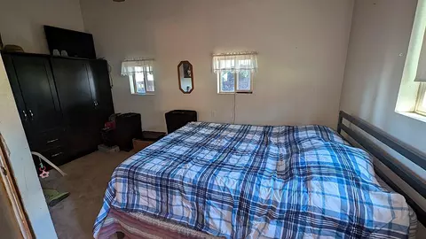 Bedroom - 18801 Leavers Ln, Macdoel, CA 96058 photo 2 of 6
