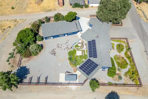 View/Area - 22025 Gilmore Ranch Rd, Red Bluff, CA 96080 photo 5 of 9