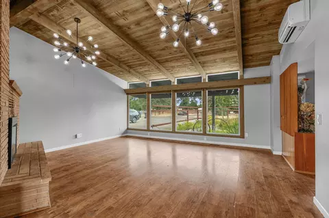 Living - 22025 Gilmore Ranch Rd, Red Bluff, CA 96080 photo 4 of 11