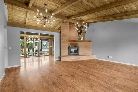 Living - 22025 Gilmore Ranch Rd, Red Bluff, CA 96080 photo 2 of 11