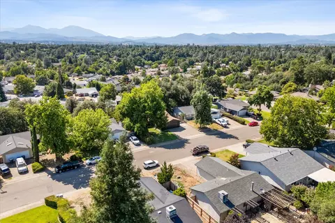 3728 Sunwood Dr, Redding, CA 96002 photo 31
