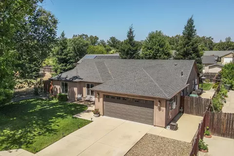 3502 Humbug Dr, Anderson, CA 96007