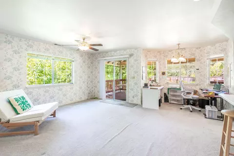 1475 Gladstone Ct, Redding, CA 96001 photo 10