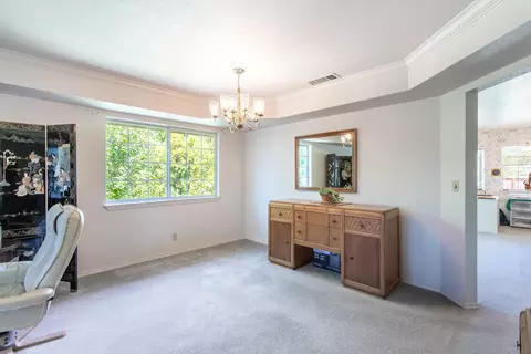 1475 Gladstone Ct, Redding, CA 96001 photo 8