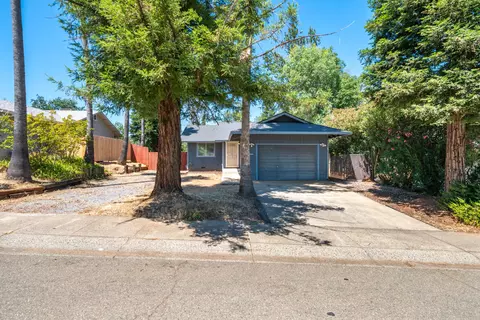 3825 Coeur D Alene Ave, Shasta Lake, CA 96019