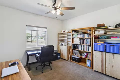 2630 Seiad St, Redding, CA 96002 photo 15