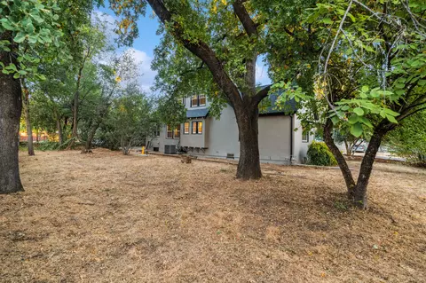 Exterior - 1941 Canby Rd, Redding, CA 96002 photo 11 of 13