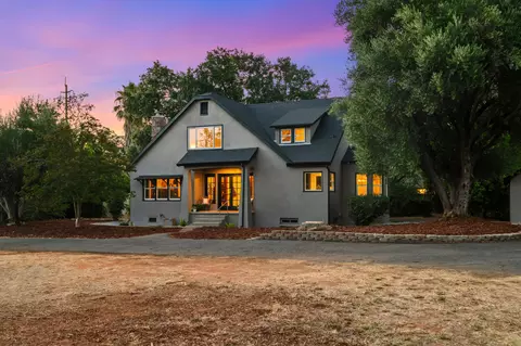 1941 Canby Rd, Redding, CA 96002